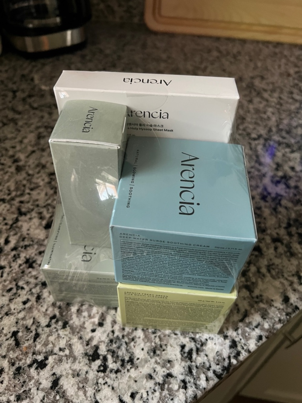 Glass Skin Renewal Set - Spotless
Skin 5 Step Routine
